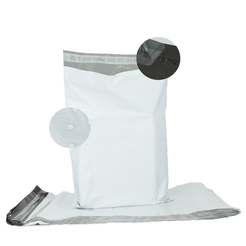 Plastové obálky C4 24x32,5 50ks bez potisku